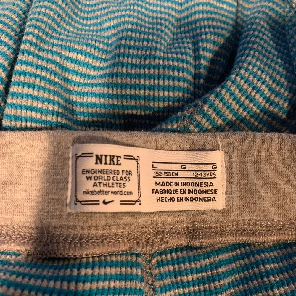 25. Nike Blue Striped Track pants Size Large in Kids, Women's Small - Picture 7 of 8